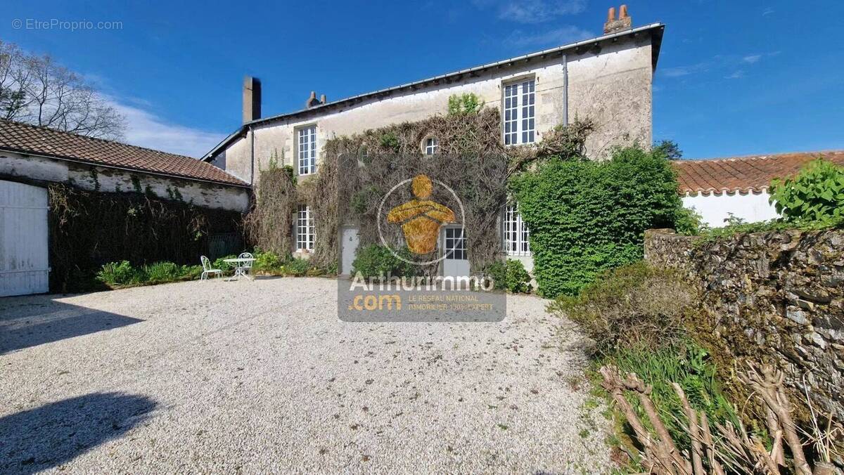 Maison à LE PELLERIN