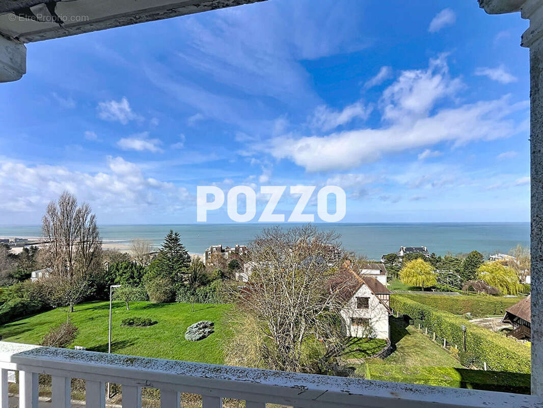 Appartement à TROUVILLE-SUR-MER
