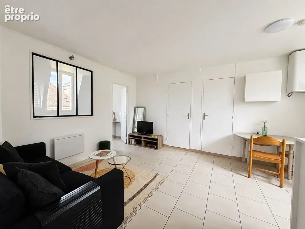 Charmant T2 meublé au coeur de Sainte-Savine, Idéal investisseur ou premier achat ! - photo 3