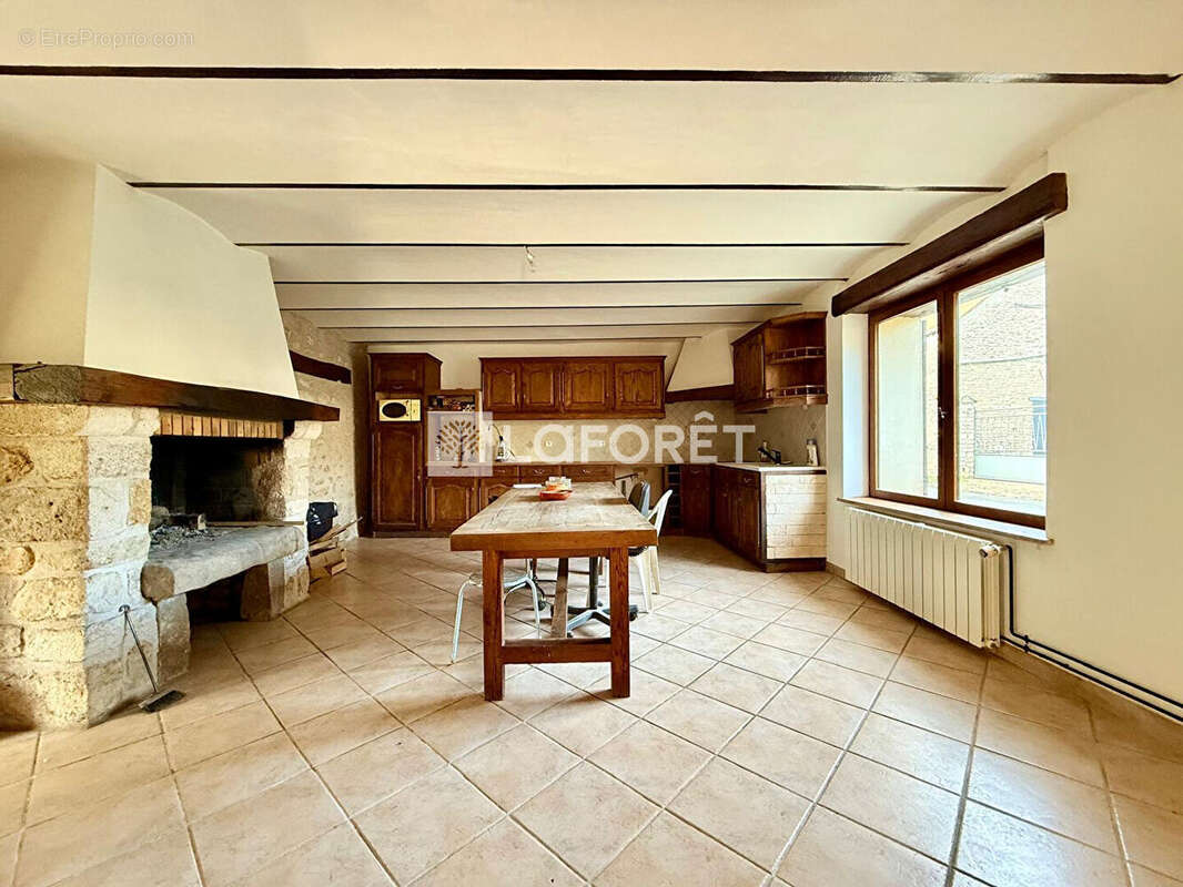 Maison à MILLY-LA-FORET