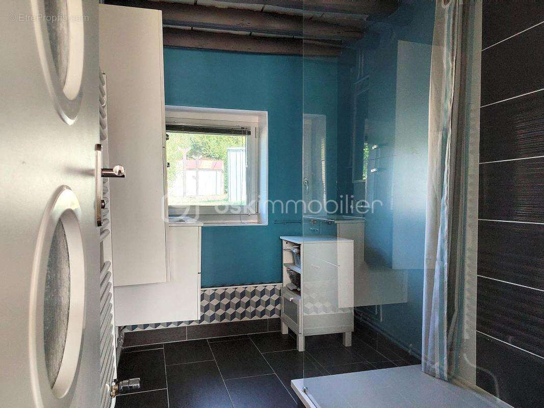 A VENDRE - Maison en pierre de 95 m2 dans un environnement calme - photo 7