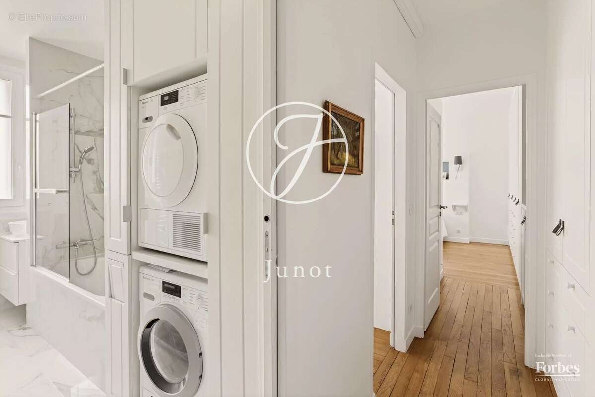 Paris 16e - RANELAGH - Appartement - 4 pièces - 85,32m² Carrez - 2 chambres - photo 17
