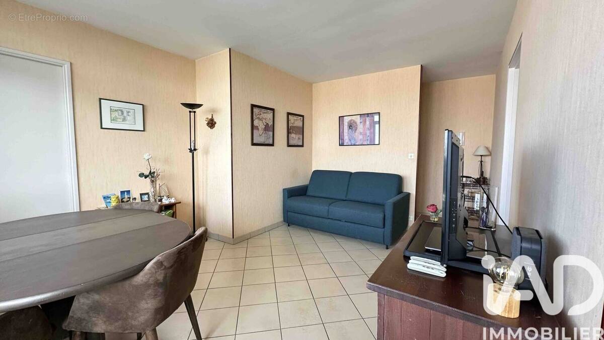 Photo 1 - Appartement à HOUILLES