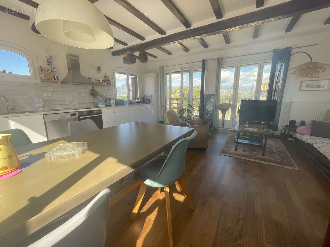 Appartement à CAGNES-SUR-MER