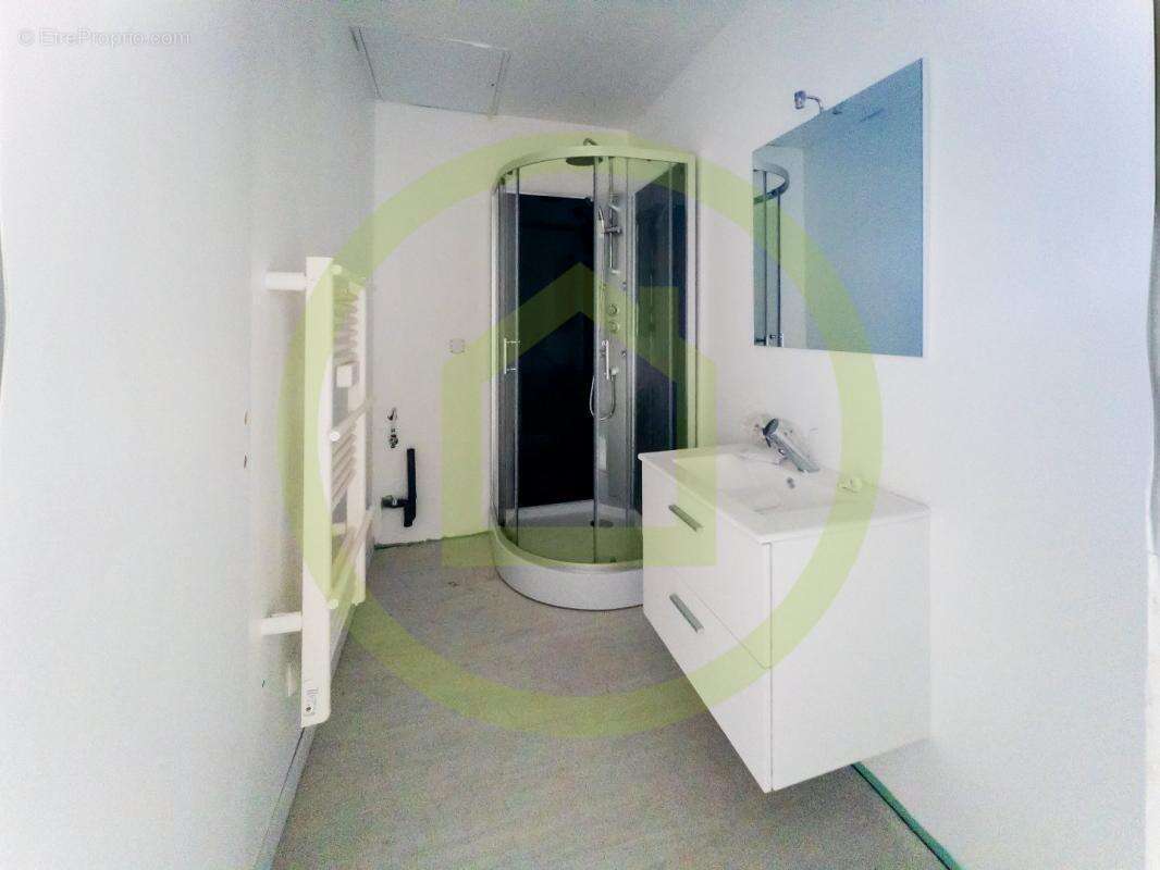 Appartement à HOUPLINES