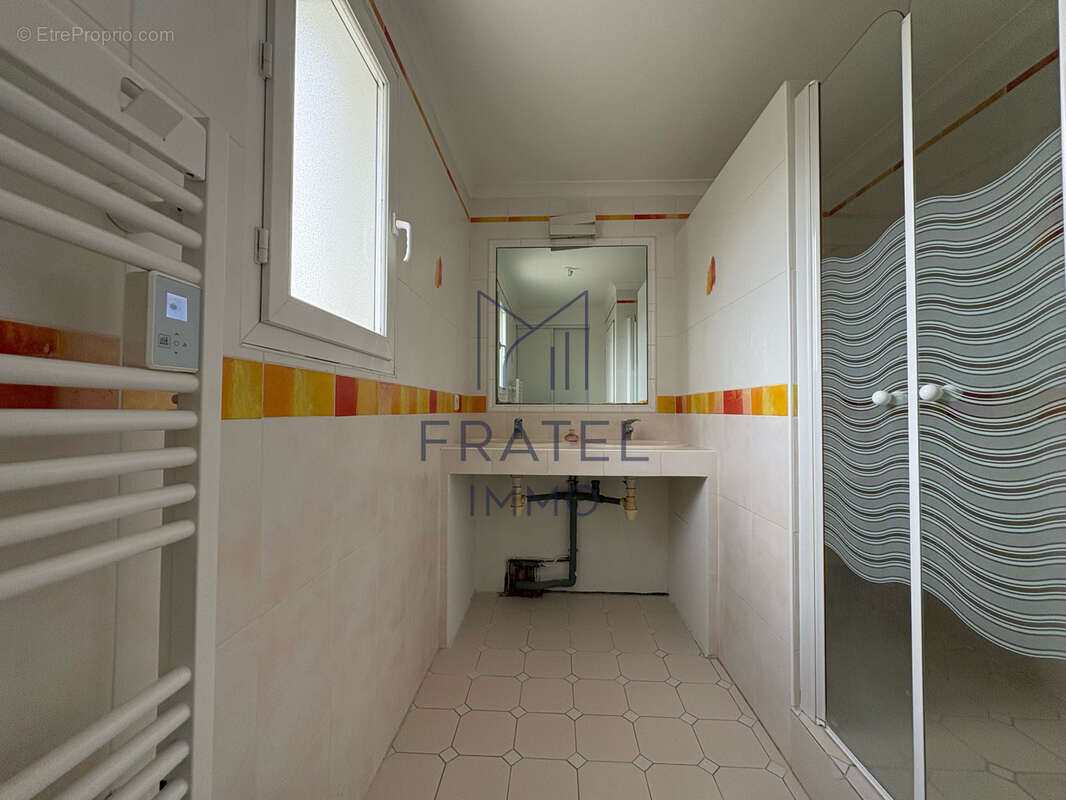 Maison à AUBORD