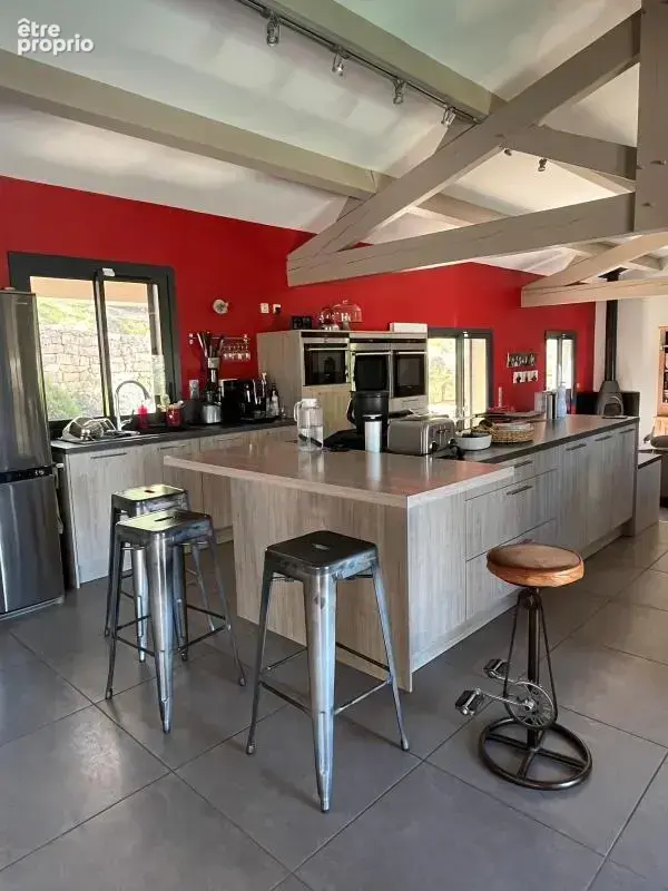 Belle villa de 166 m2 avec piscine , terrain 12730 m2 - photo 6