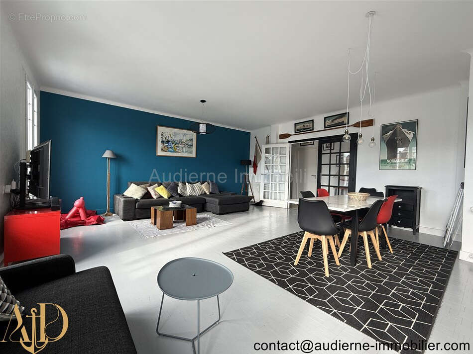 Appartement à AUDIERNE