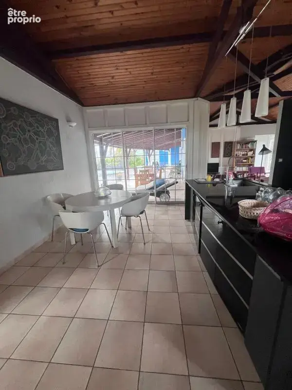 Maison - Le Carbet - 190m² - photo 4