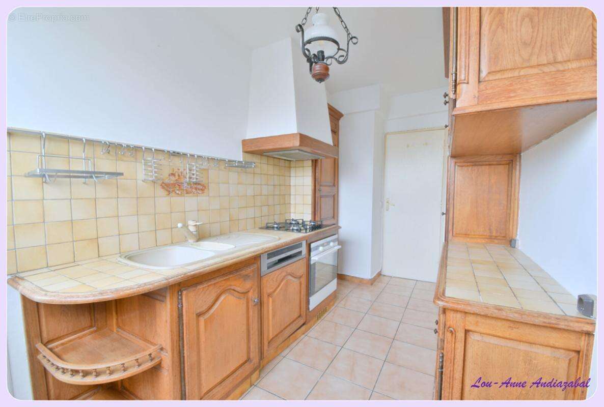 Appartement à BILLERE
