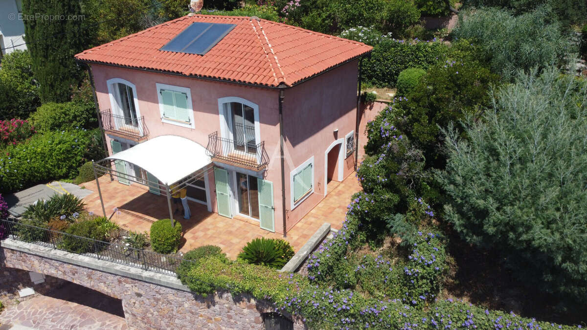 Rare ! magnifique villa vue mer à theoule ! - photo 15
