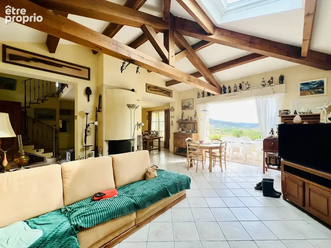 Villa T4 de 147m2 avec vue ,piscine, garage sur 1200m2 de terrain - photo 6