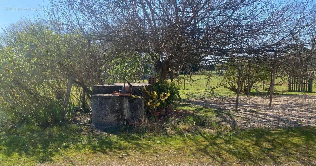 Maison à LE PIZOU