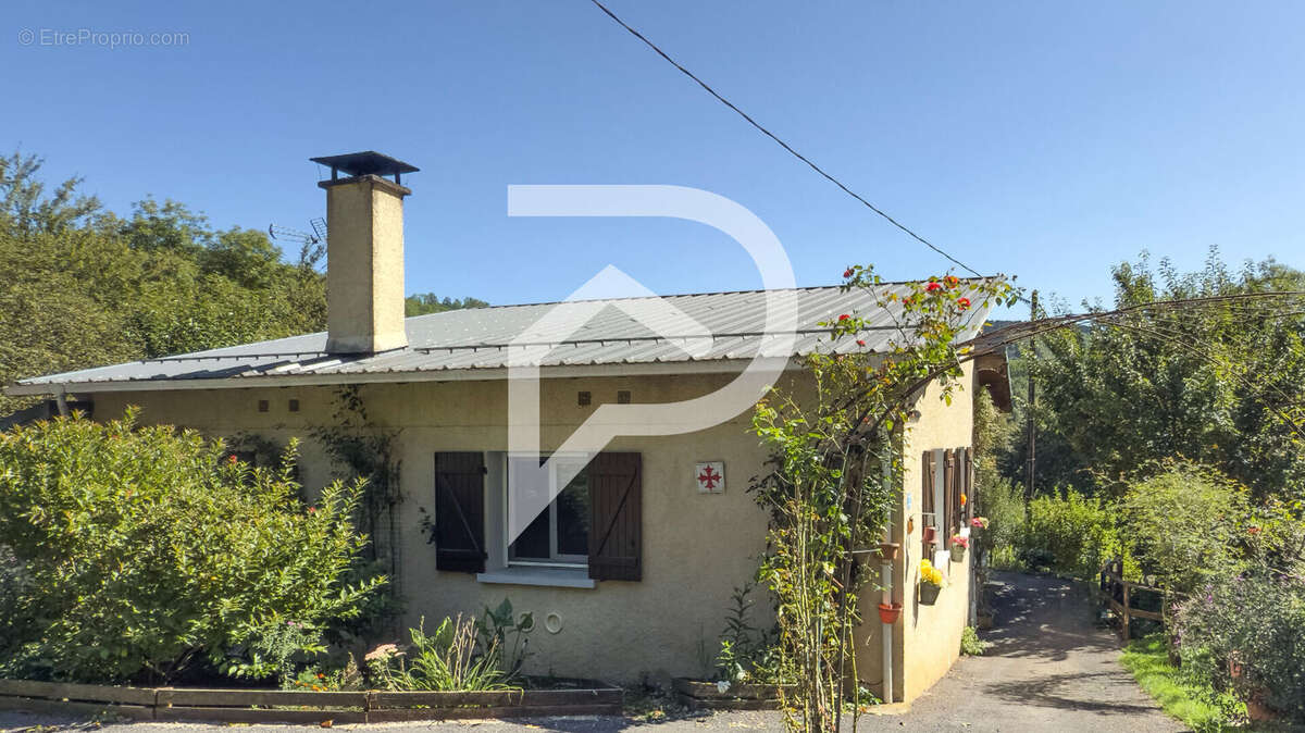 Maison à ESPERAUSSES