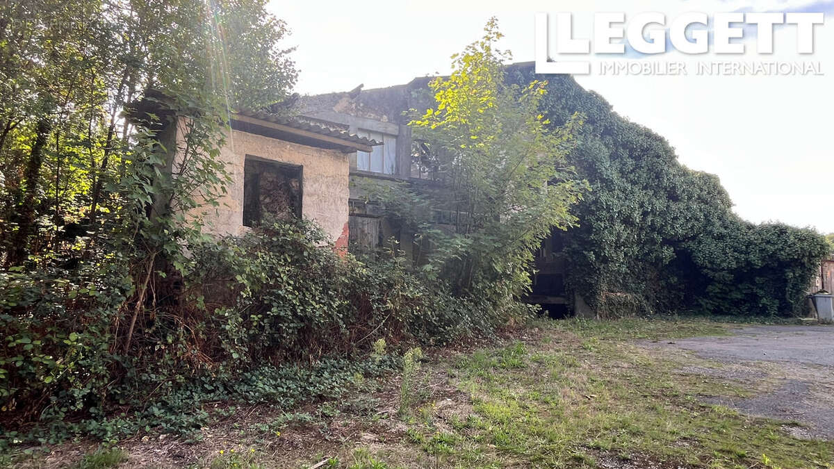 Appartement à LESSAC