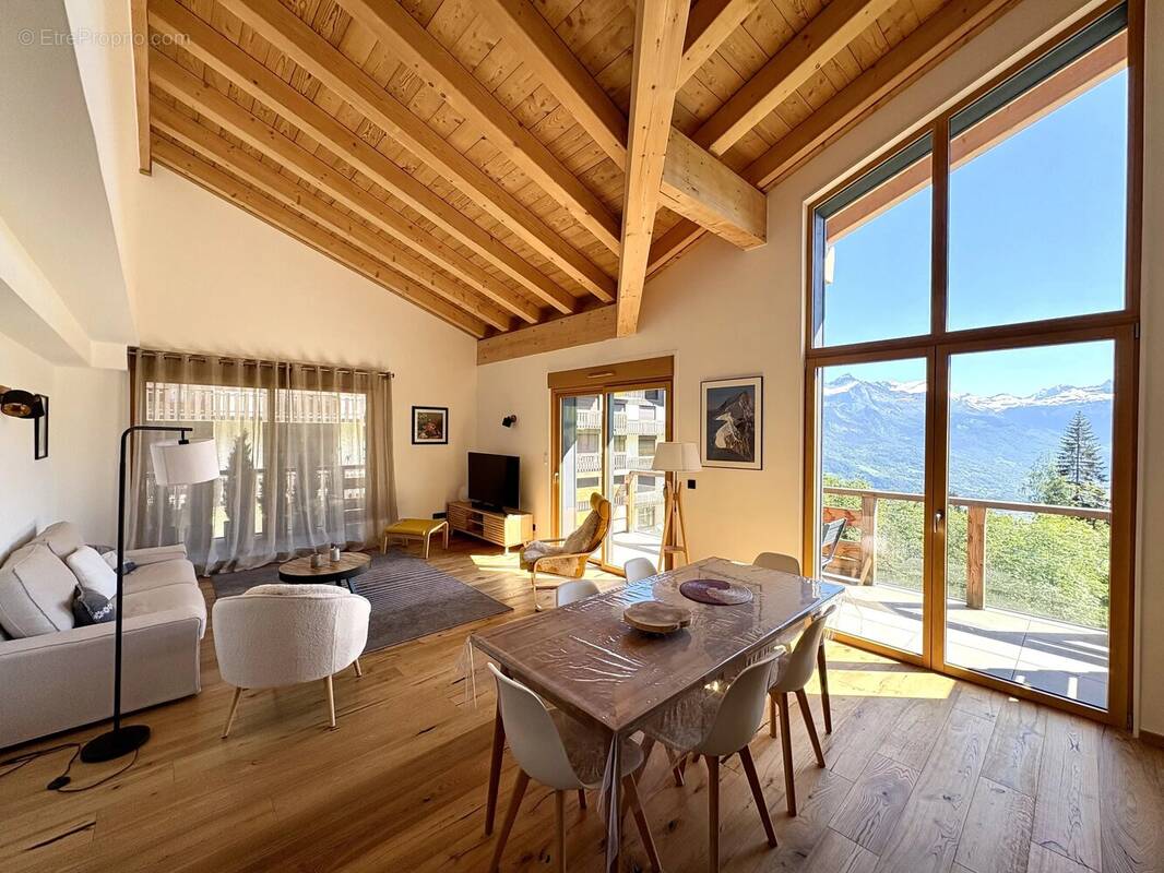 Appartement à COMBLOUX