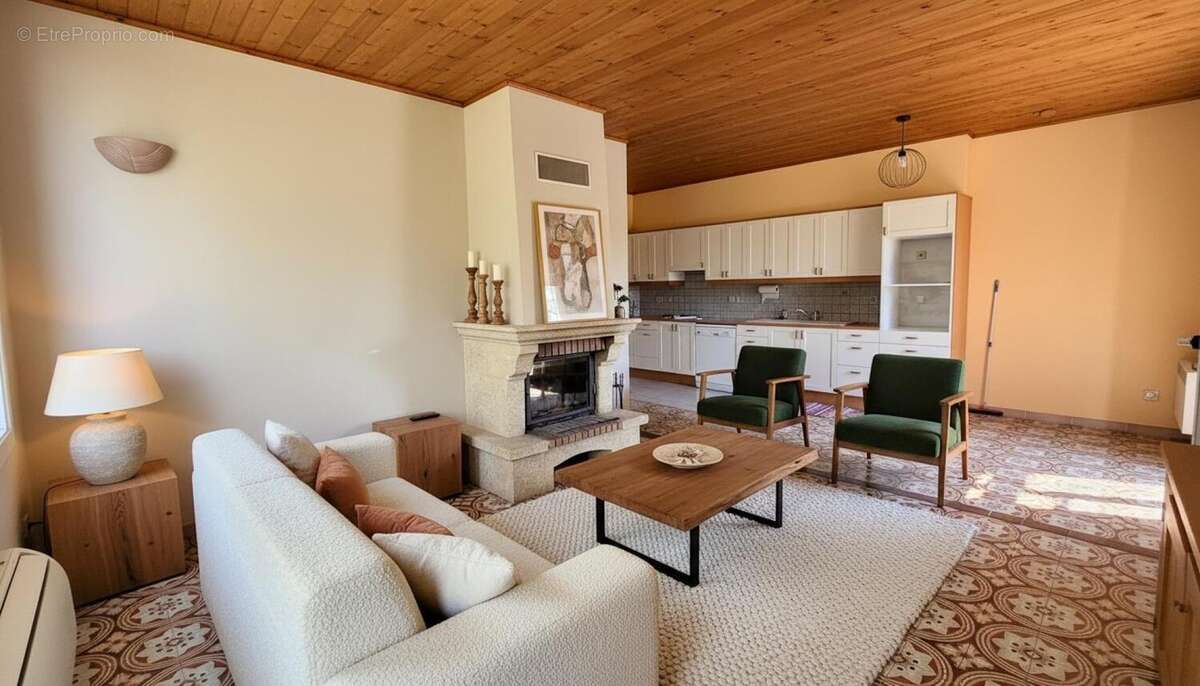 Photo 2 - Maison à CADENET