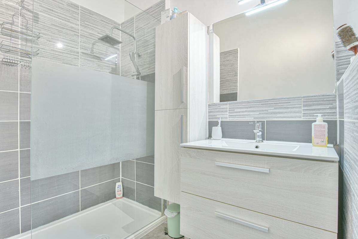 Maison 114 m² à Saint-Junien  - photo 9
