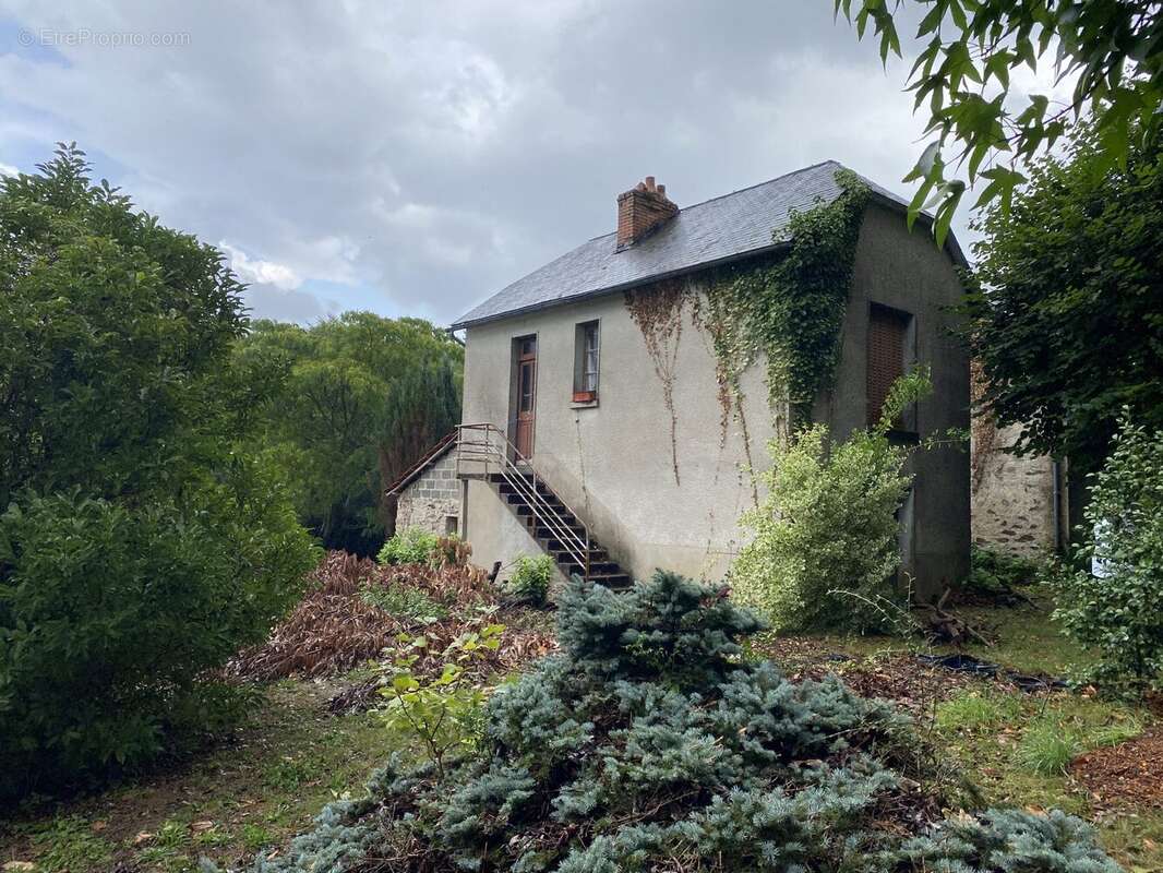 Maison à SAINT-VITTE-SUR-BRIANCE