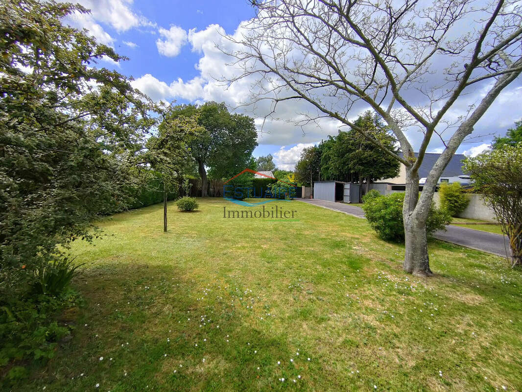 Terrain 458 m² à Prinquiau  - photo 2