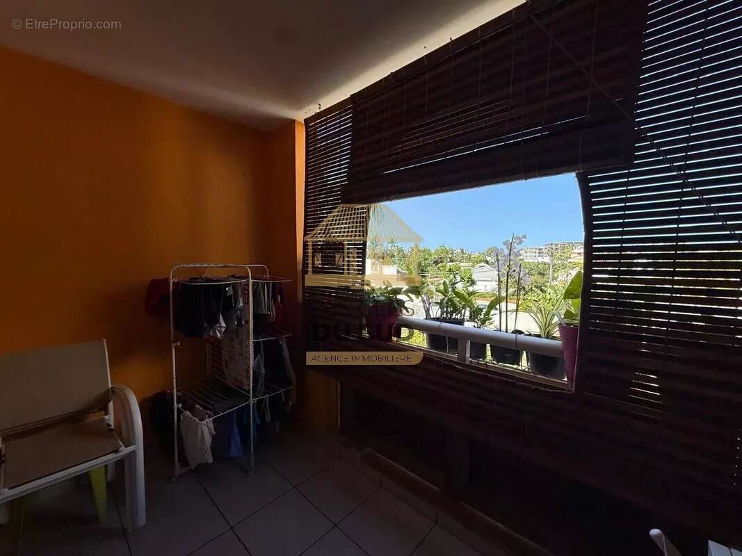 Appartement à L'ETANG-SALE