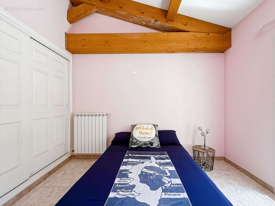 Maison à BOUC-BEL-AIR