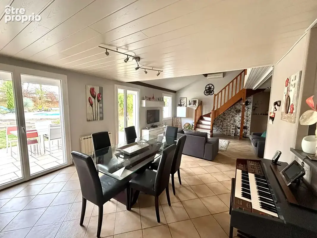 Maison Balan 6 pièces 173m2 sur un terrain de 1632m² avec piscine - photo 10