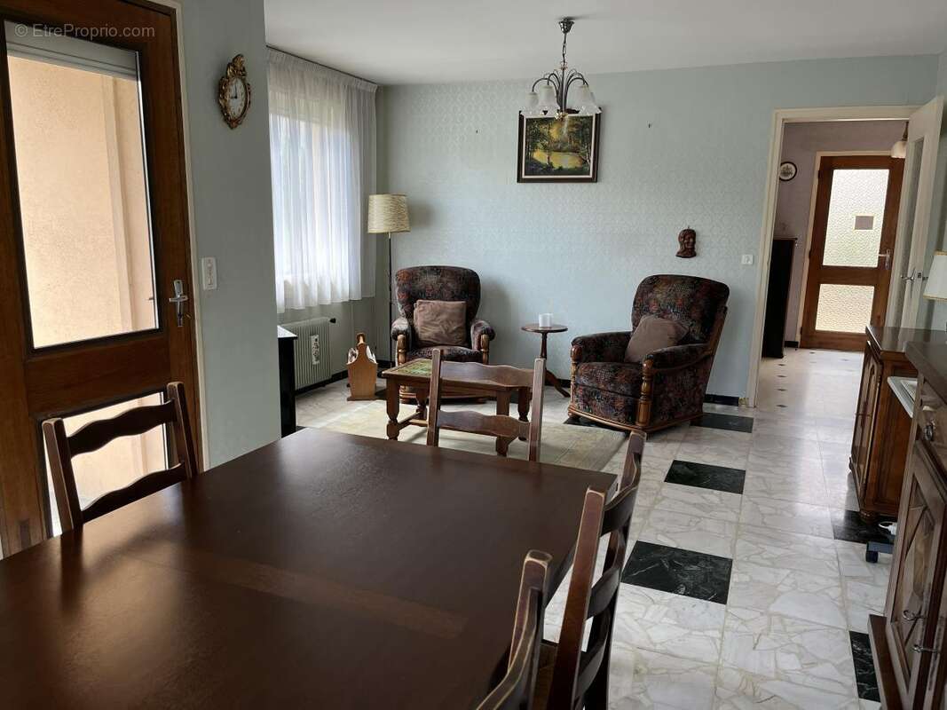 Maison 95 m² à Epernay  - photo 8