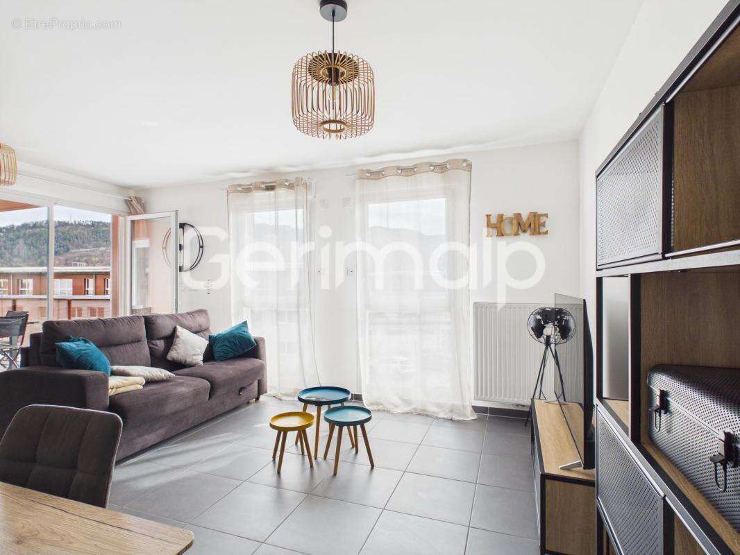 Appartement à SEYNOD