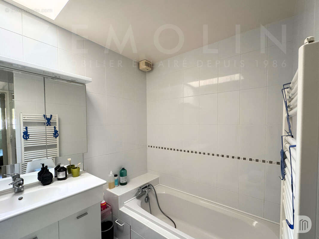 Maison à LE HAILLAN