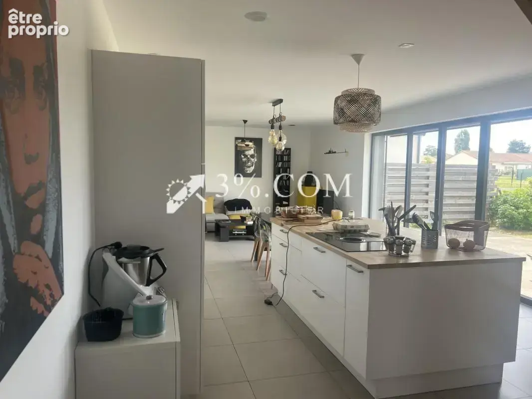 3%. com immobilier : maison passive à  vouneuil-sur-vienne - photo 5