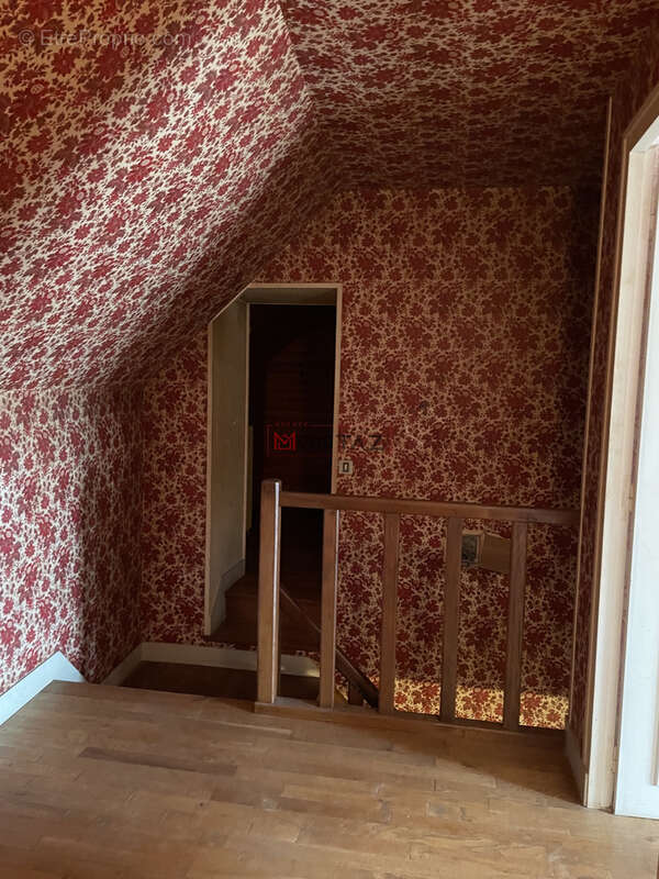 Maison à LESCHEROLLES
