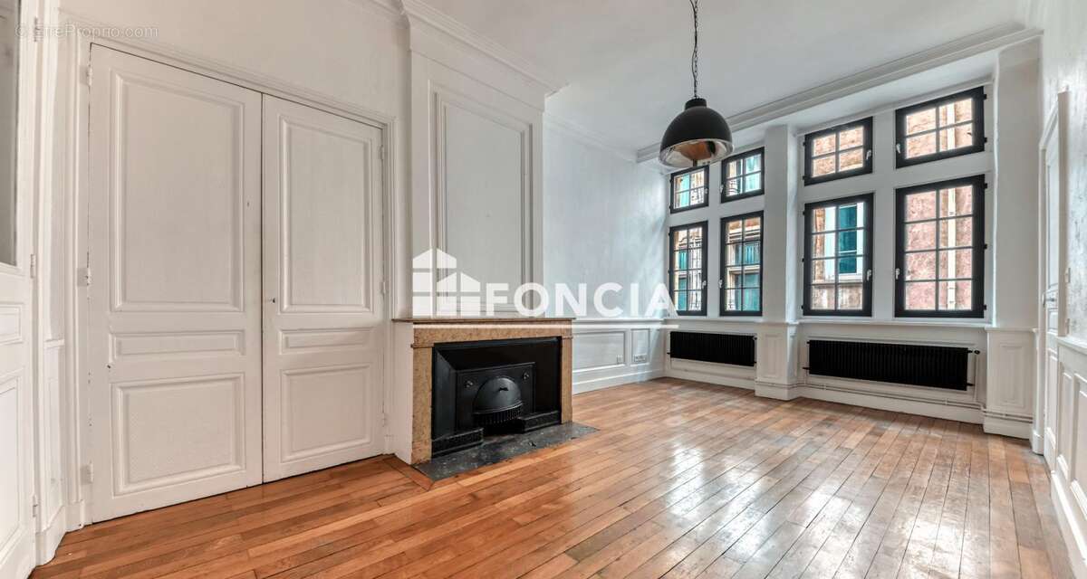 Appartement à LYON-5E