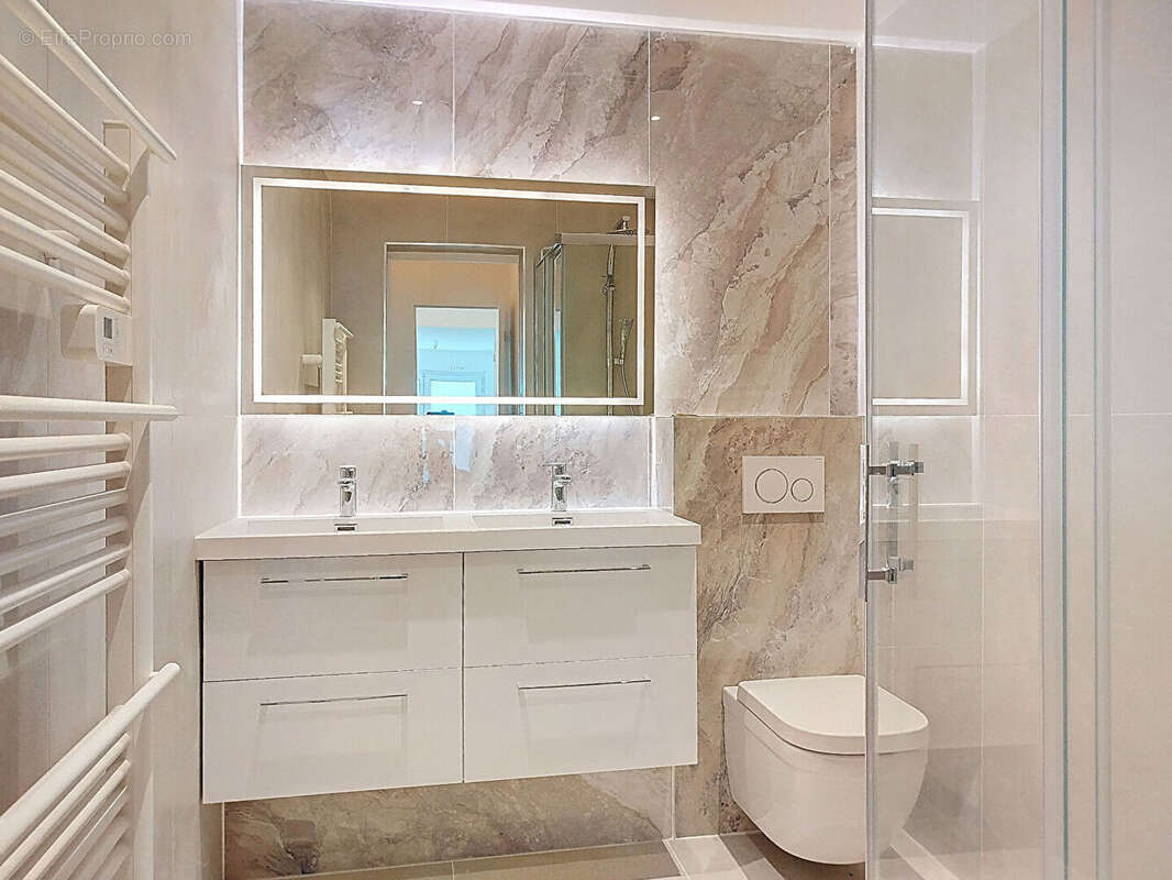 Maison à VIGNEUX-SUR-SEINE