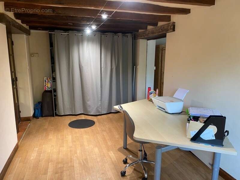 Maison à VOIVRES-LES-LE-MANS