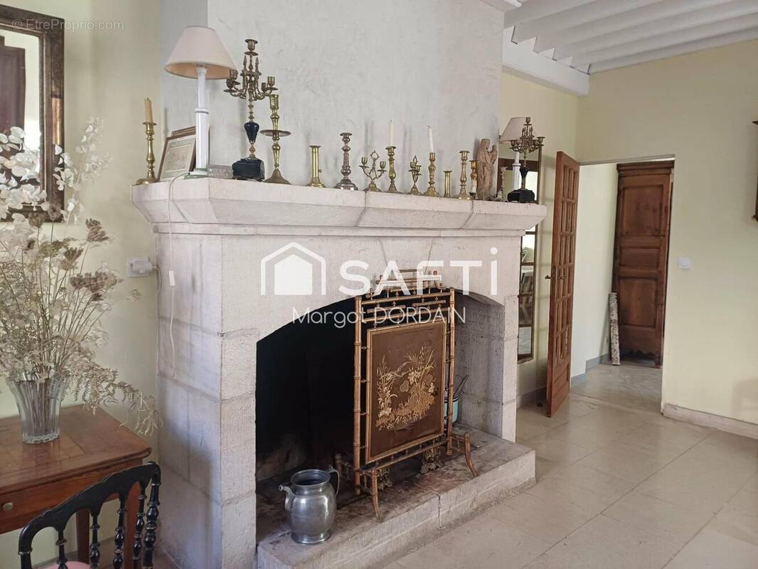 Photo 1 - Maison à RIGNAC