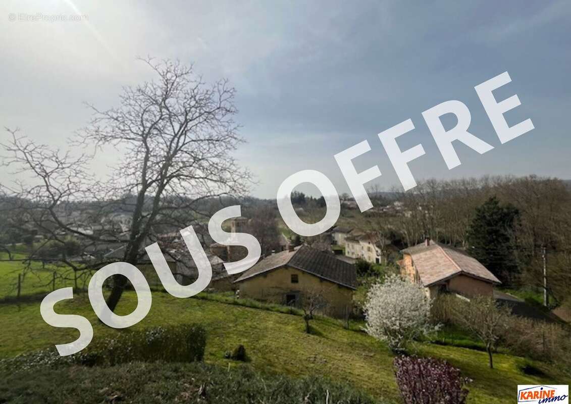 Maison à CAILLOUX-SUR-FONTAINES