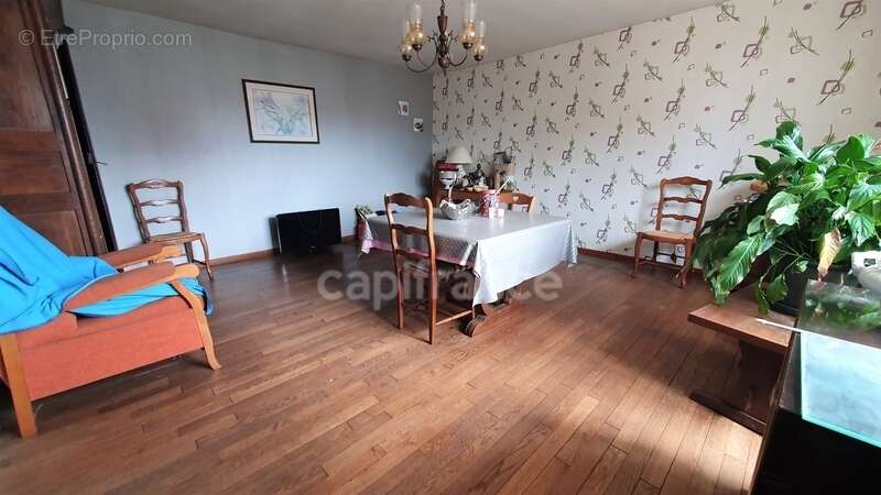 Maison en pierre 4 pièces de 120m² DAMPIERRE LES CONFLANS (70) - photo 6