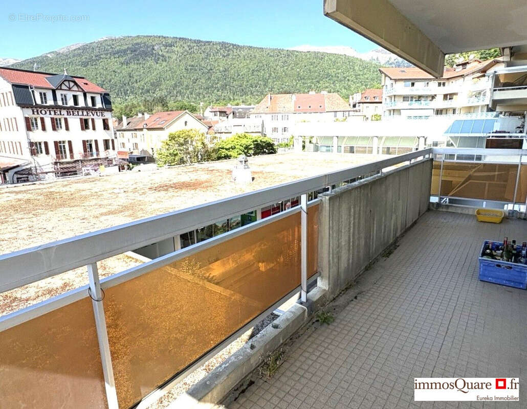 Appartement 70 m² à Gex  - photo 5