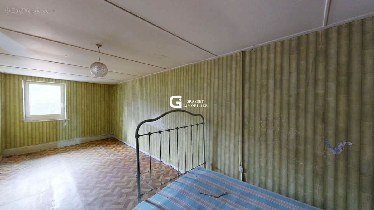 Maison à GEOVREISSIAT