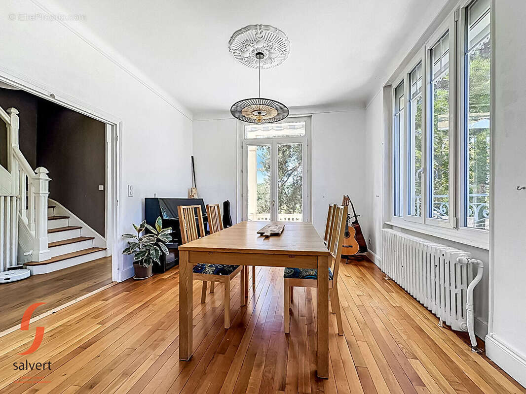 A vendre Maison, St Jean, piscine, 4 chambres - photo 5