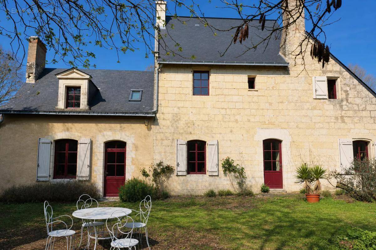 Maison à MAZE