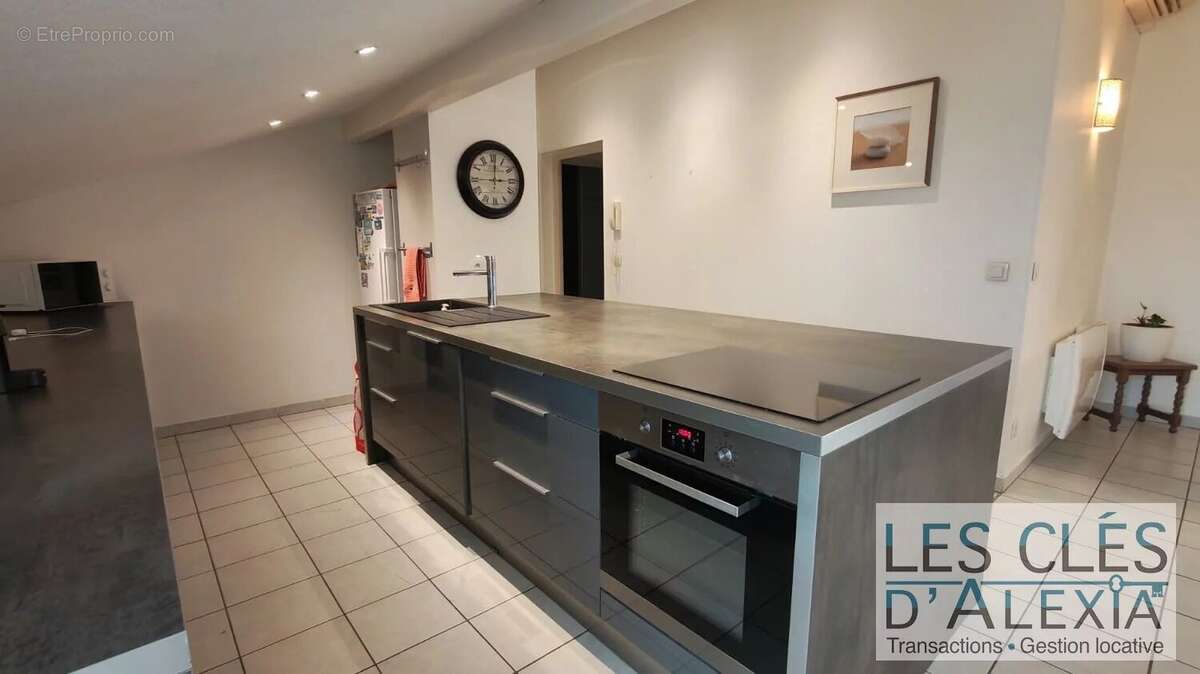 Appartement T3-Terrasse-Garage-Parking - photo 4