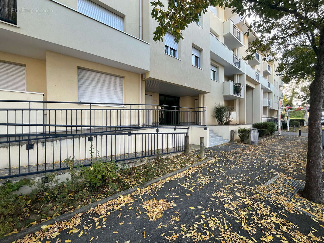 Appartement à PLAISIR