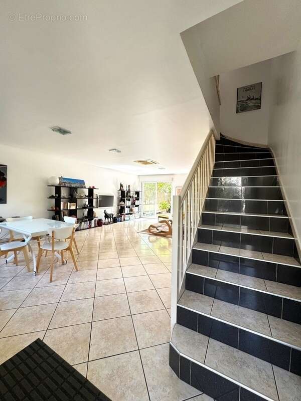 Maison à AULNAY-SOUS-BOIS
