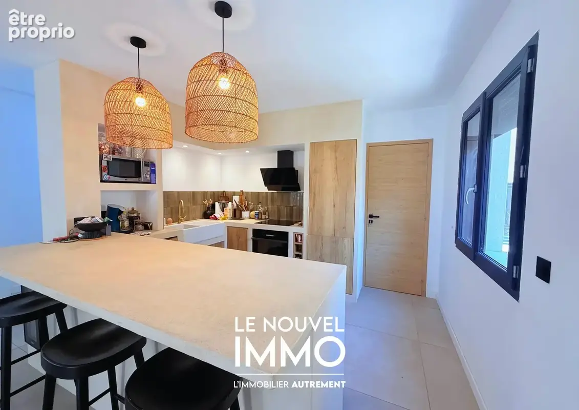 Maison 4 pièces 97 m² à vendre à Eyguieres (13430) - photo 7