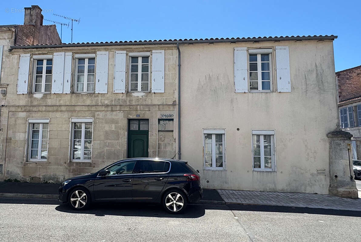 Maison à ROCHEFORT