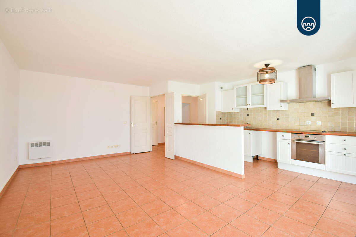 Appartement à VILLENEUVE-LOUBET