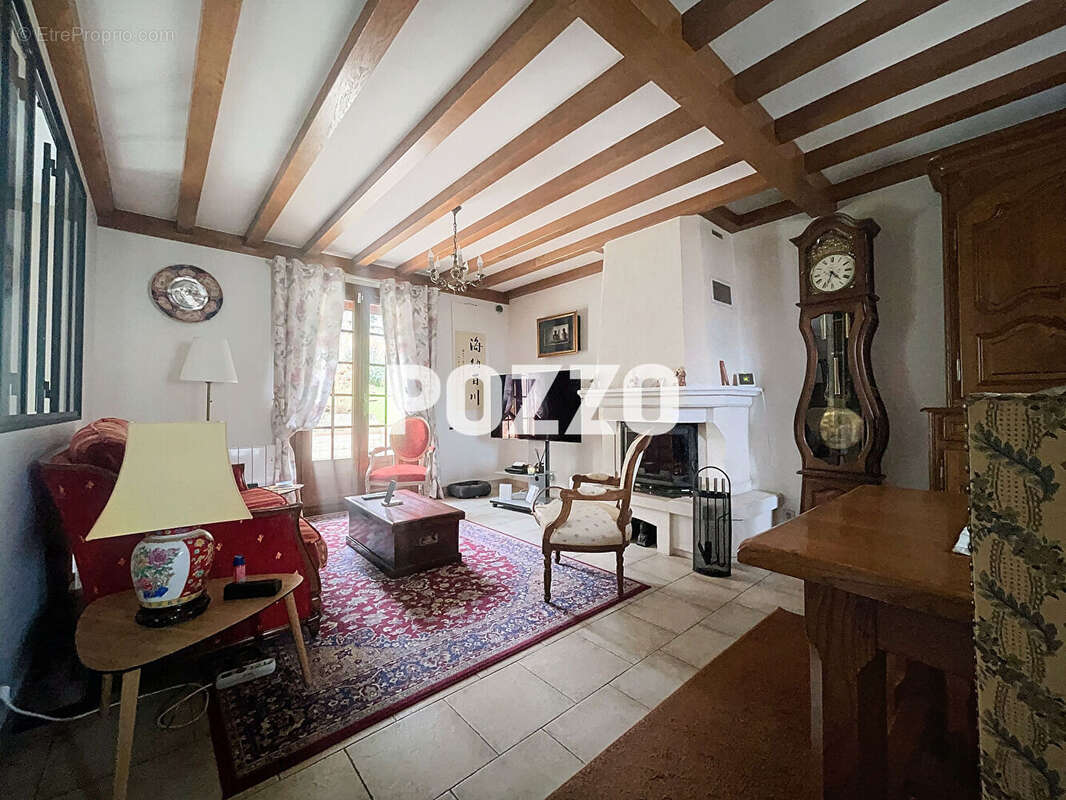 LA RIVIERE SAINT SAUVEUR : maison T6 (111 m²) à vendre - photo 6