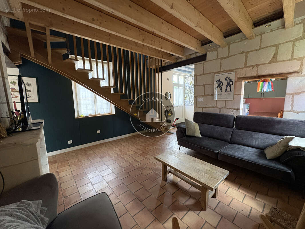 Maison coup de cœur à LOUERRE   Charme, authenticité et rénovation de qualité - photo 5